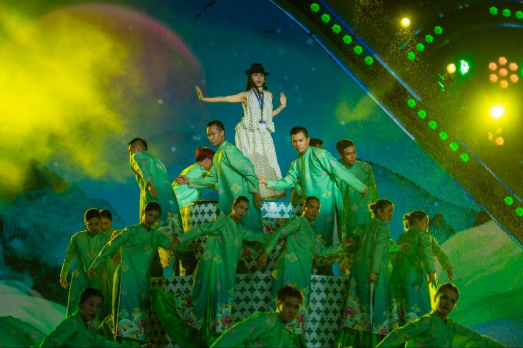 Hundreds of dancers power through a precision rehearsal